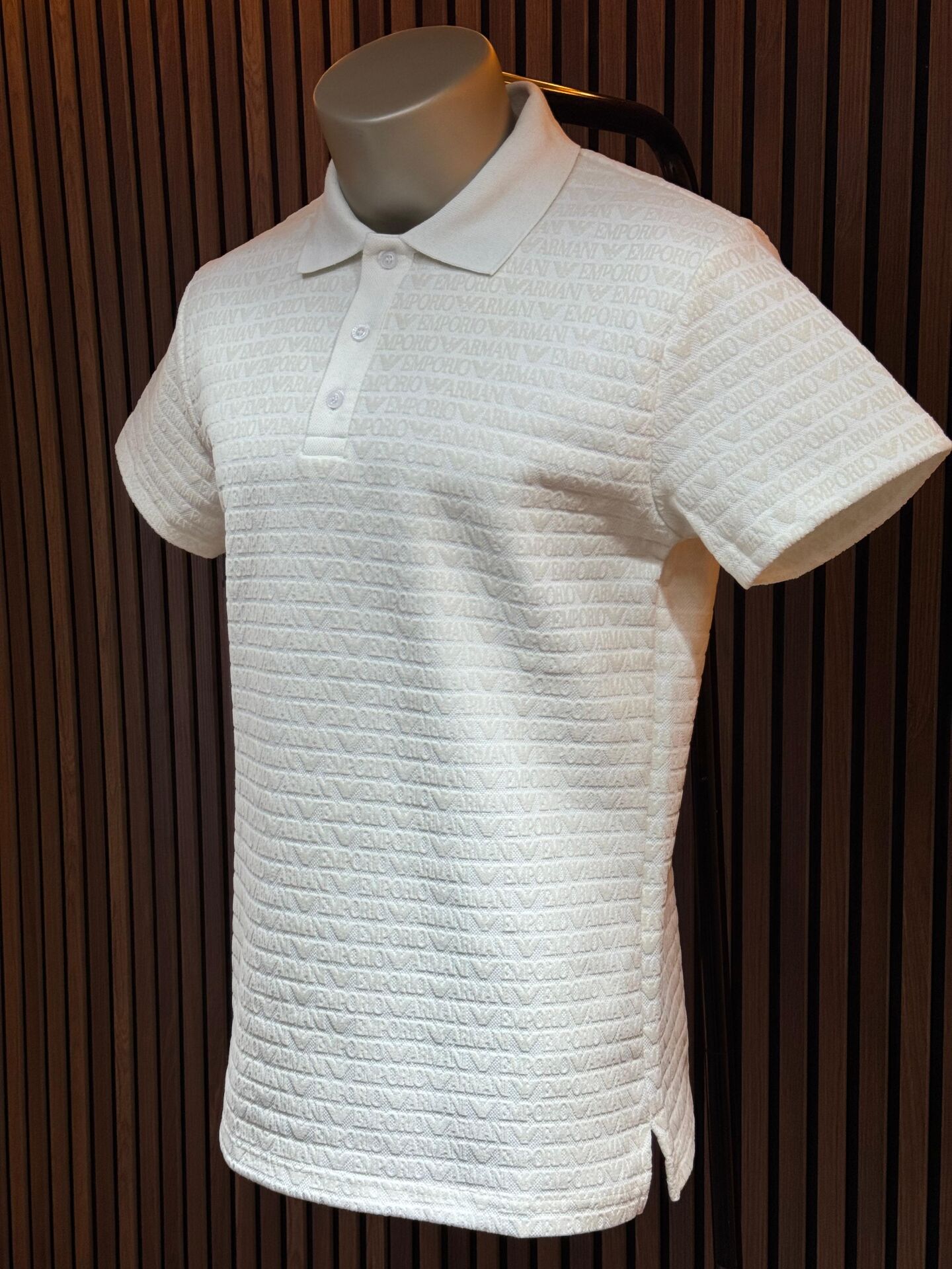 POLO YAKA ARMANİ T-SHİRT