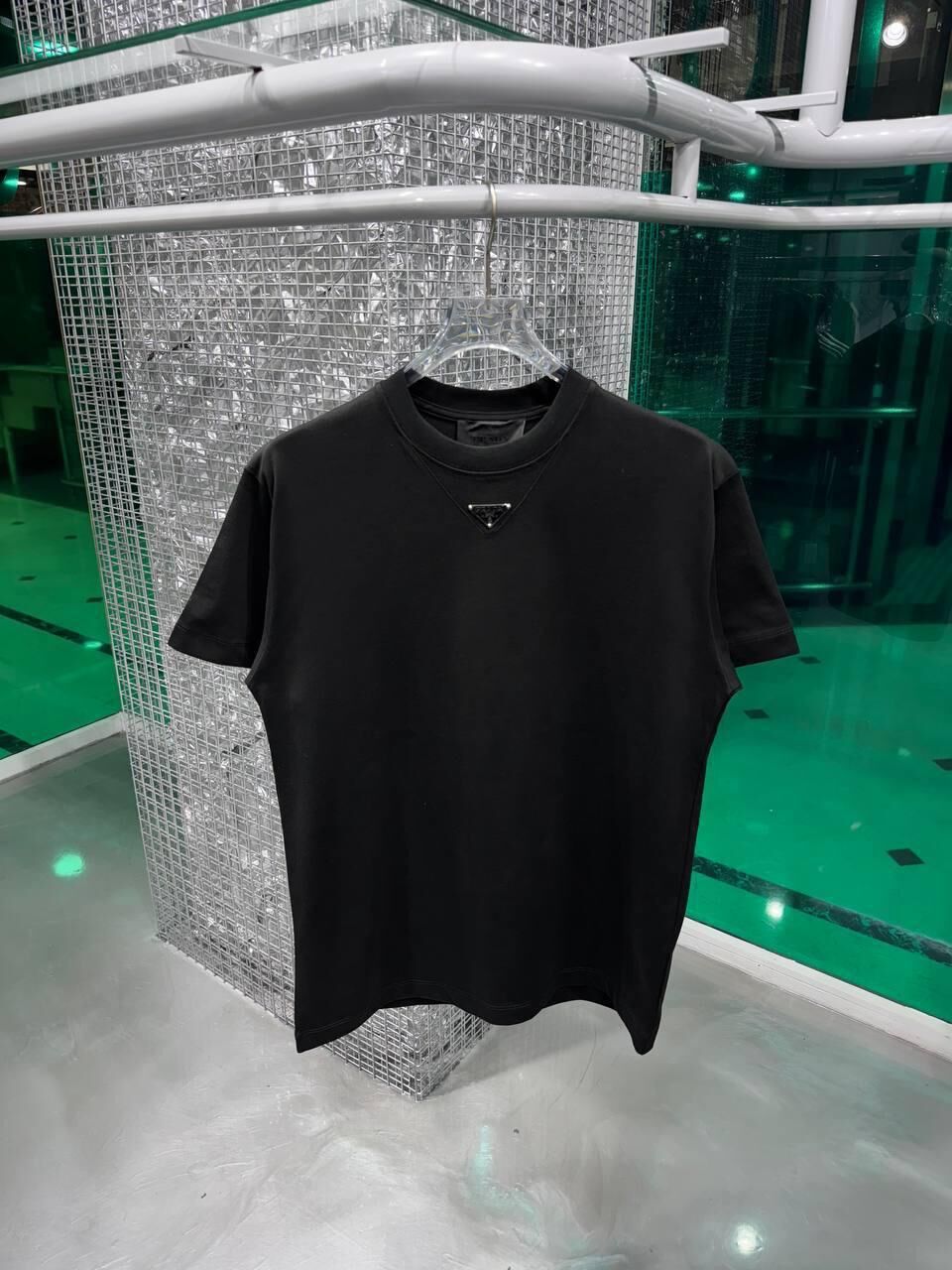 PRADA T-SHİRT